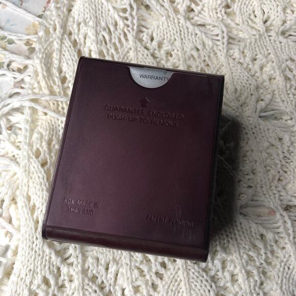 Vintage Gruen Red Original Wrist Watch Display Storage Box Case - Picture 8 of 16